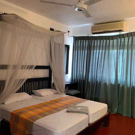 Nilani Hotel 라트나푸라 외부 사진